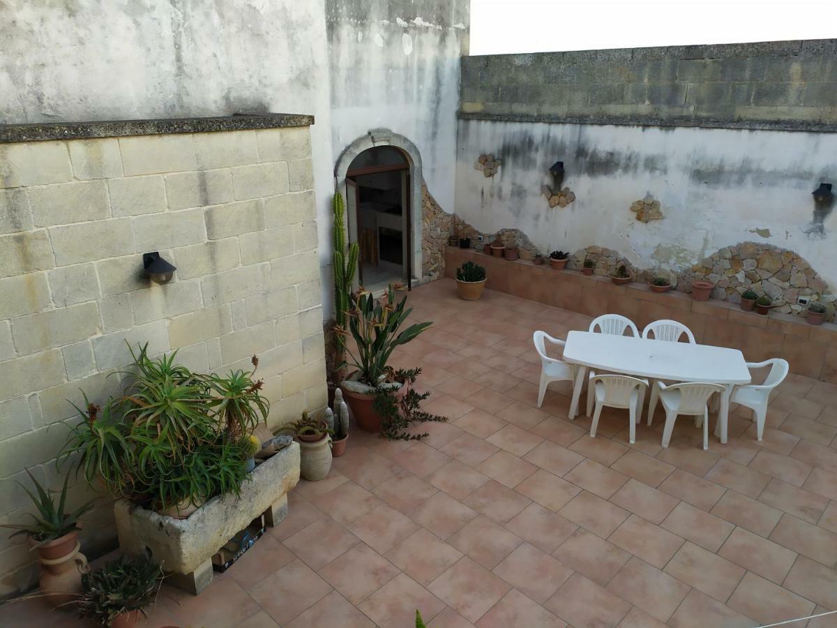 Апартаменты La Casa Nel Borgo Акая Экстерьер фото
